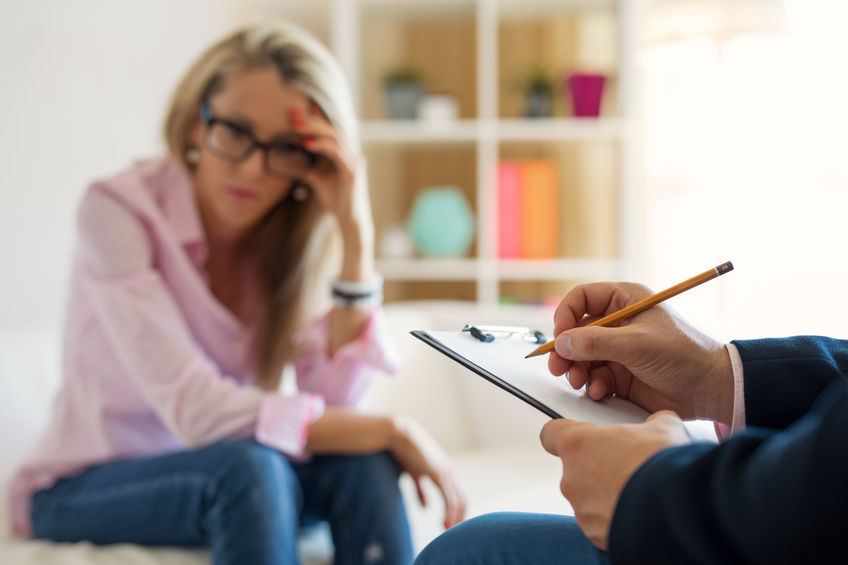 Alkoholtherapie: Gespräch in einer Fachklinik