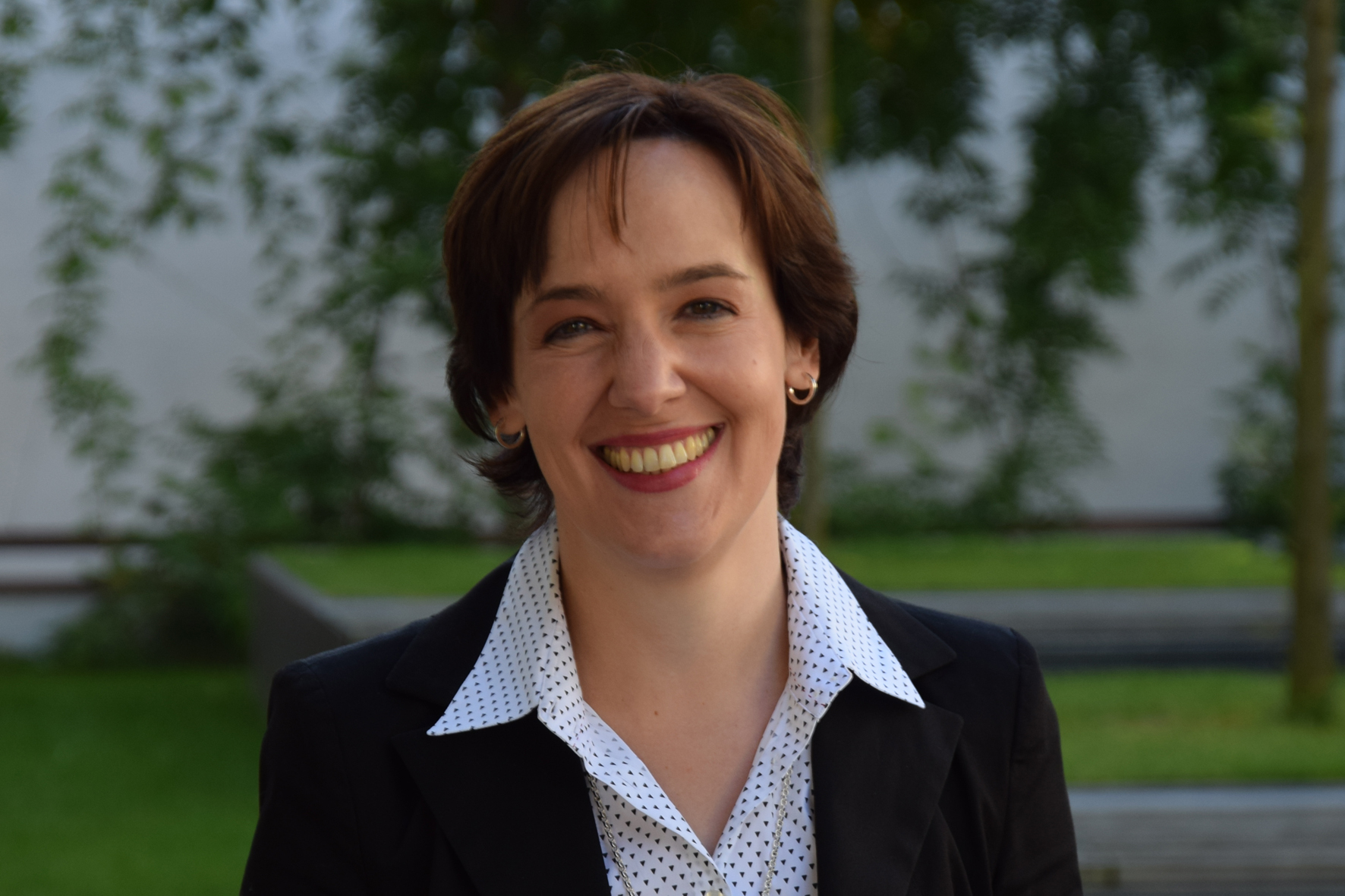 PROF. DR. SABINE STEINS-LÖBER 